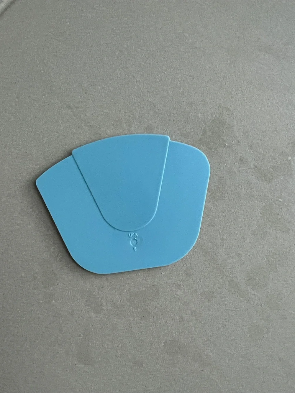 Pampered Chef 9 Inch Personal Pizza Stone Stoneware Light Taupe